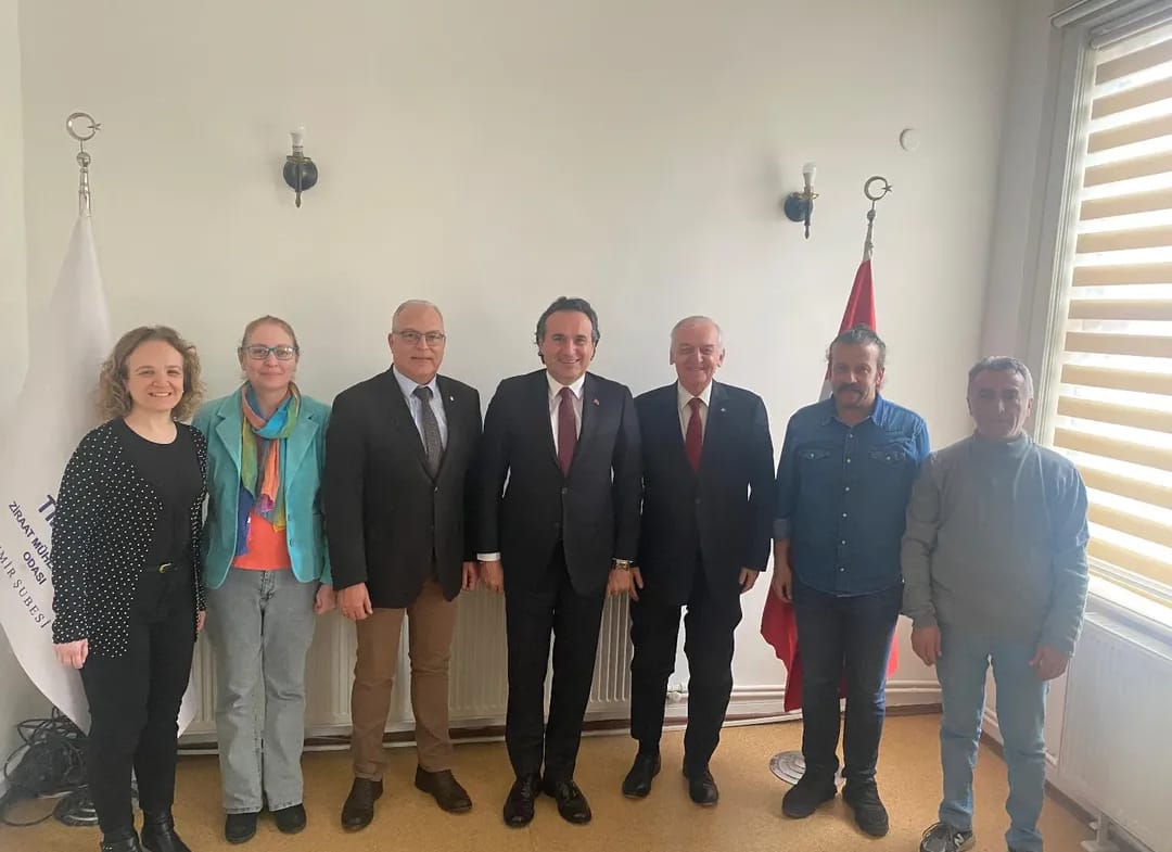 KONAK İLÇE KAYMAKAMIMIZ GÖKHAN GÖRGÜLÜARSLAN' IN ŞUBEMİZE ZİYARETİ