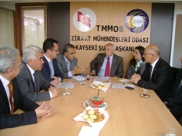 AKP MİLLETVEKİLİ ADAYLARINDAN ŞUBEMİZE ZİYARET